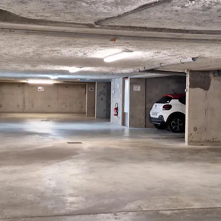 Avec Garage - 